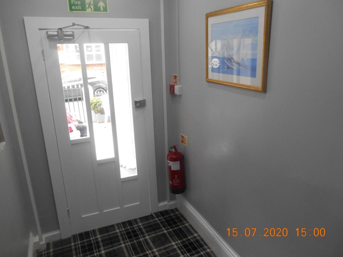Bed & Breakfast The Glenroy Blackpool