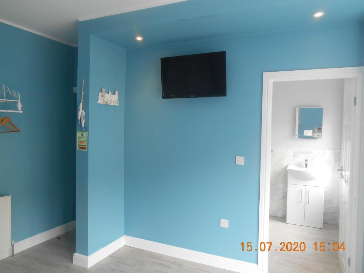 The Glenroy 3* Blackpool